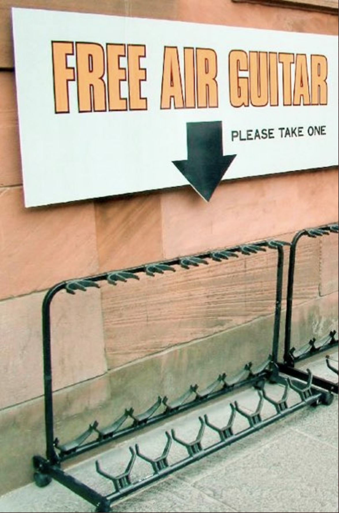 Free Air Guitar